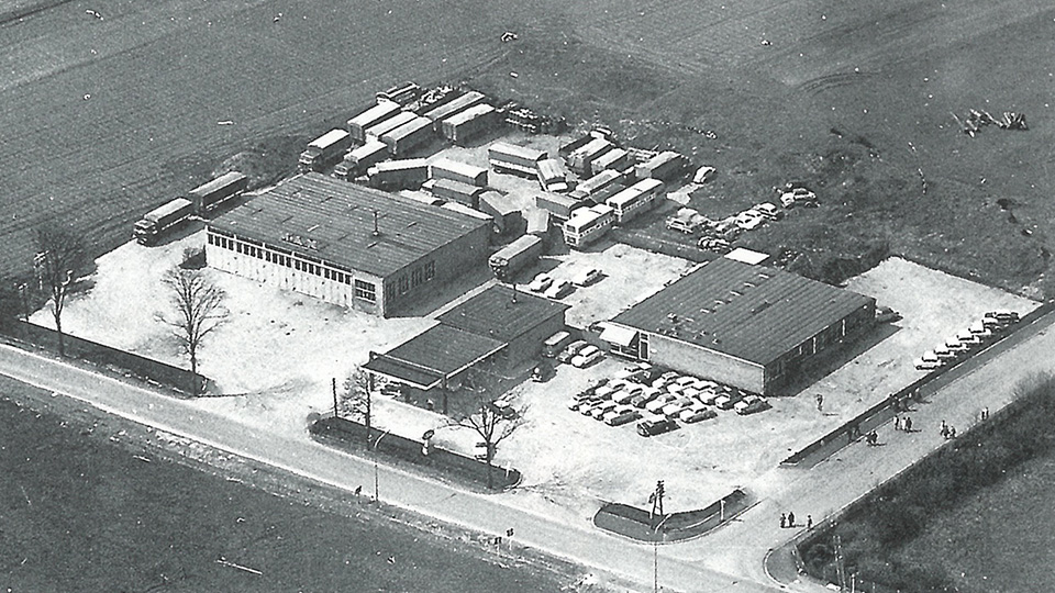 1960 - LKW Halle mit Hoffläche